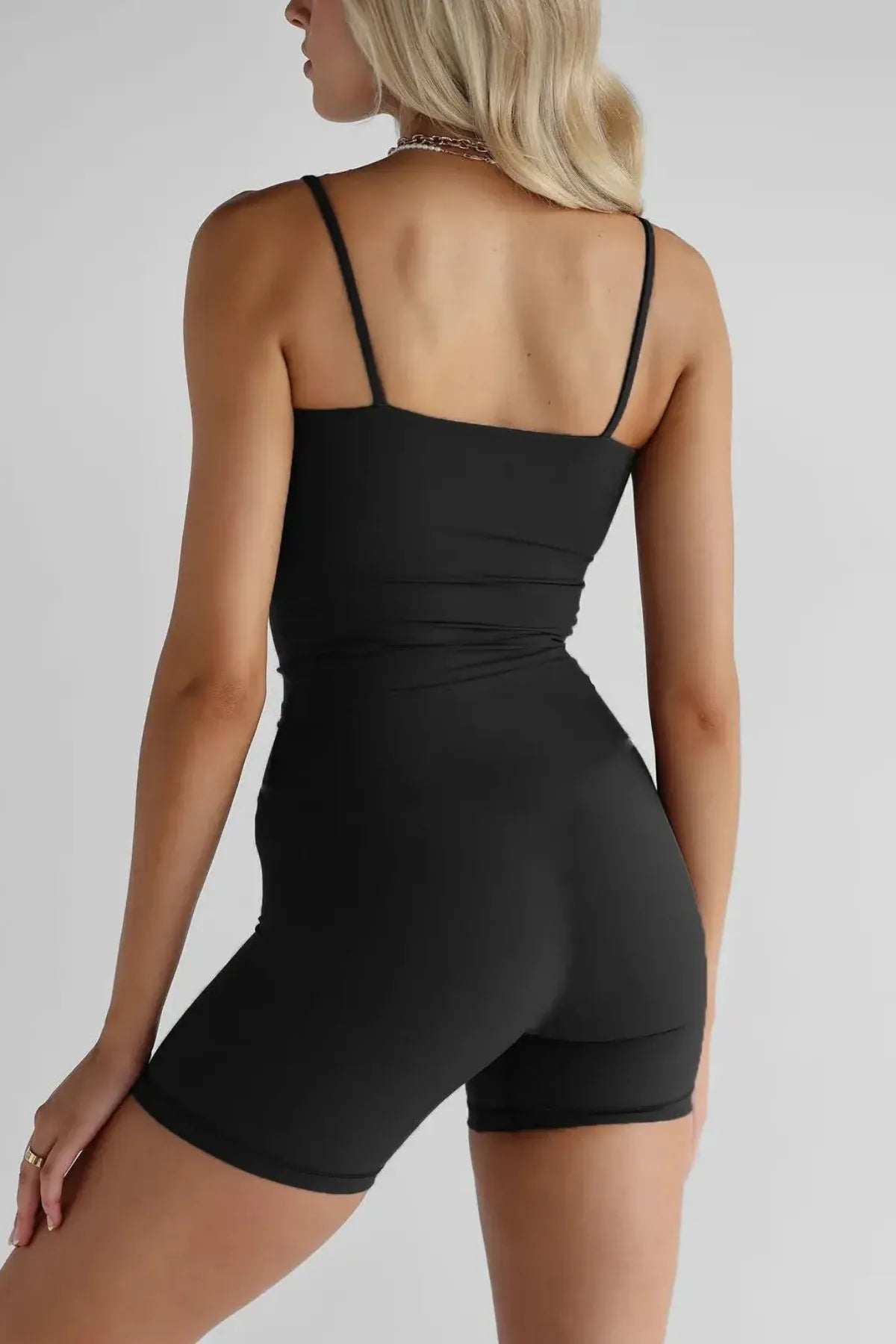 Askılı Toparlayıcı Spor Tulum